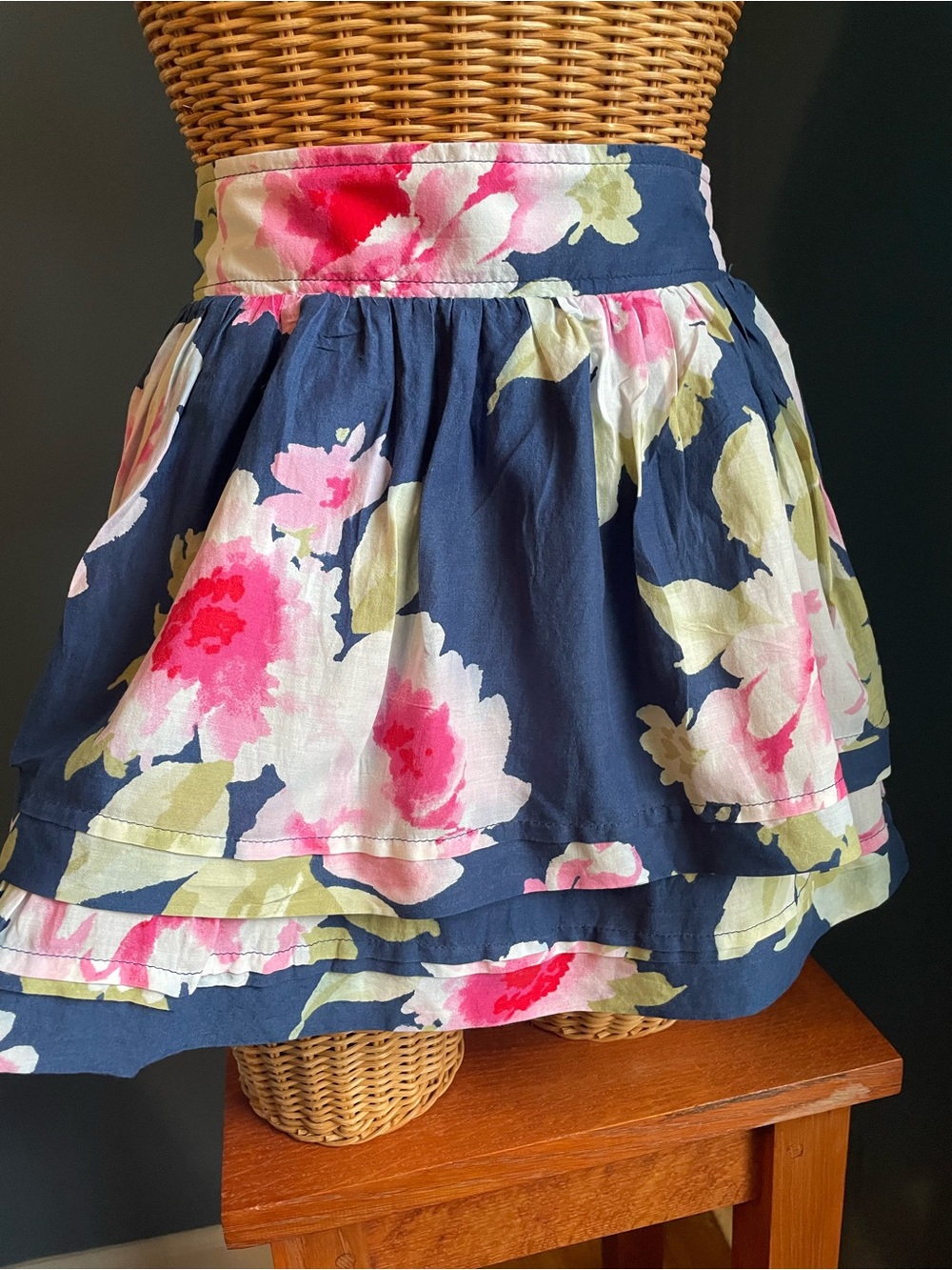 Abercrombie & Fitch Smocked Tiered Boho Mini Skirt Navy Pink Size Small